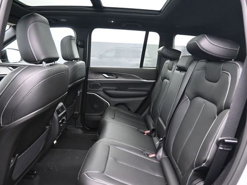 New 2024 Jeep Grand Cherokee Limited 4xe image 15