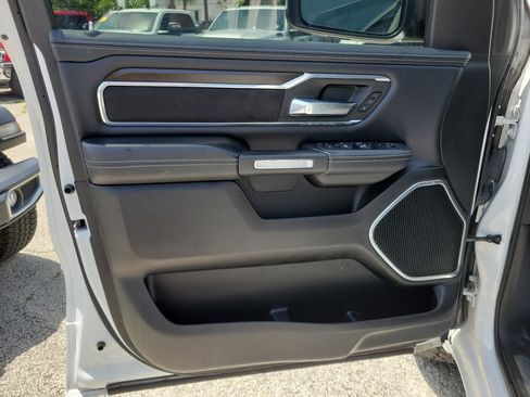 Used 2022 RAM 1500 Laramie RWD image 15