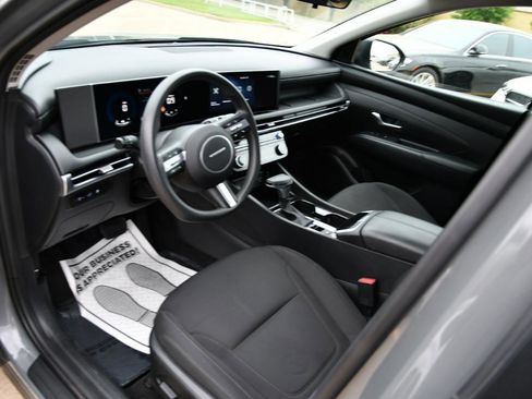 Used 2025 Hyundai Tucson SEL image 22