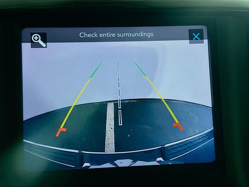 Used 2019 RAM 1500 Laramie image 22