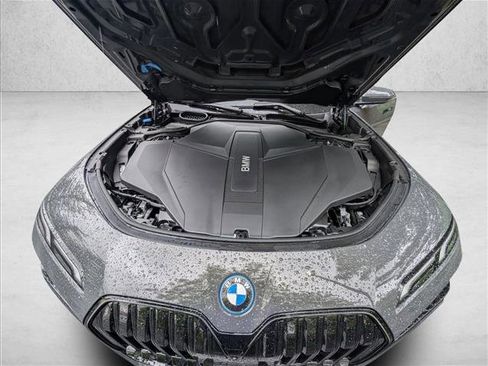 New 2026 BMW i7 eDrive50 w/ M Sport Package image 18