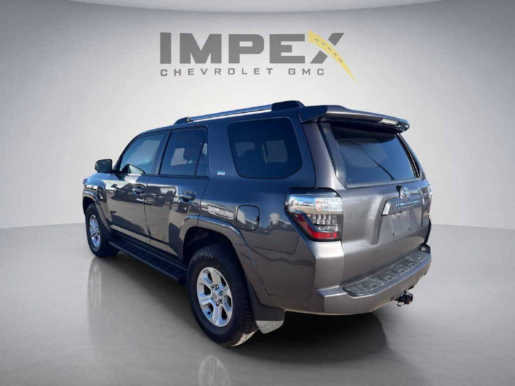 Used 2023 Toyota 4Runner SR5 Premium AWD/4WD image 3