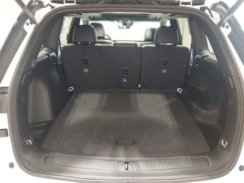 New 2025 Jeep Grand Cherokee Limited image 27