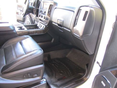 Used 2015 GMC Sierra 3500 Denali AWD/4WD image 22