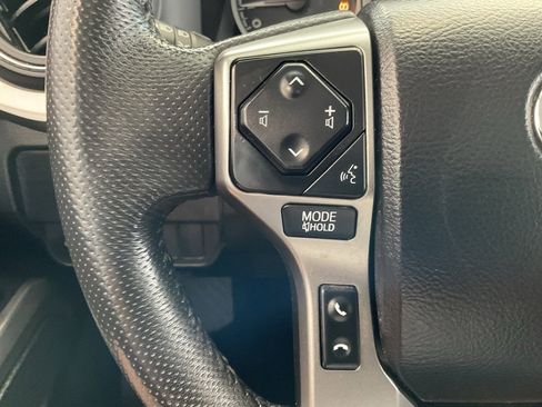 Used 2021 Toyota Tacoma SR5 image 13