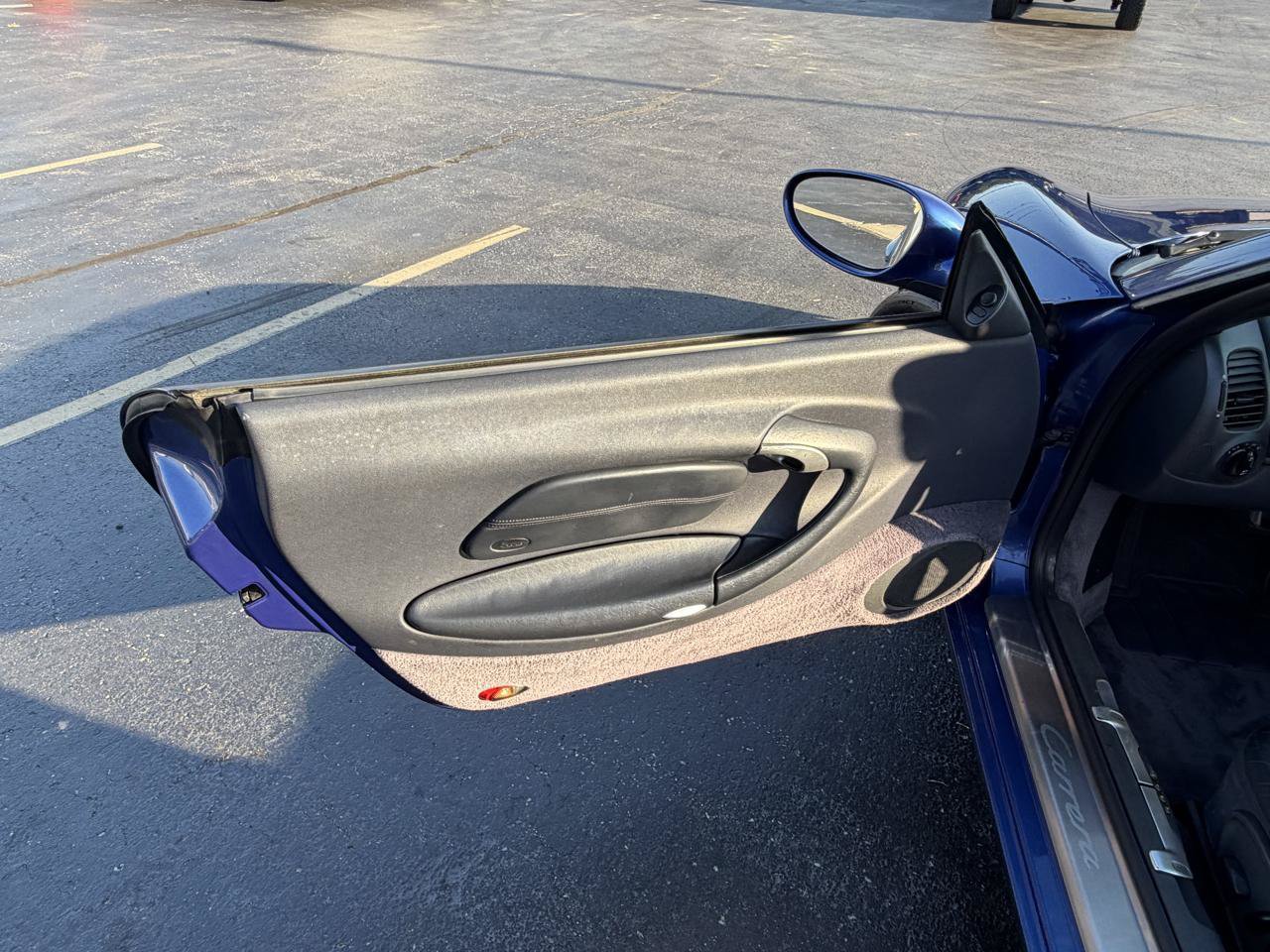 Used 1999 Porsche 911 Cabriolet image 18