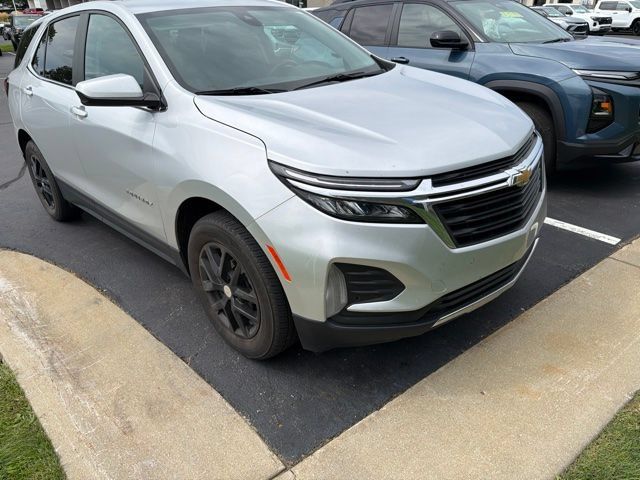 Used 2022 Chevrolet Equinox LT AWD/4WD image 5