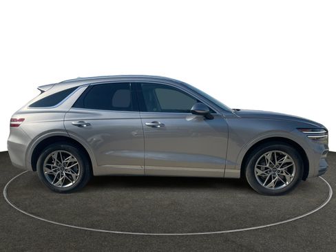Used 2025 Genesis GV70 2.5T image 7