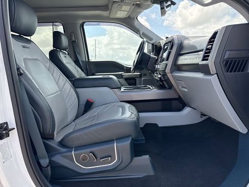 Used 2022 Ford F450 Limited w/ FX4 Off-Road Package image 10