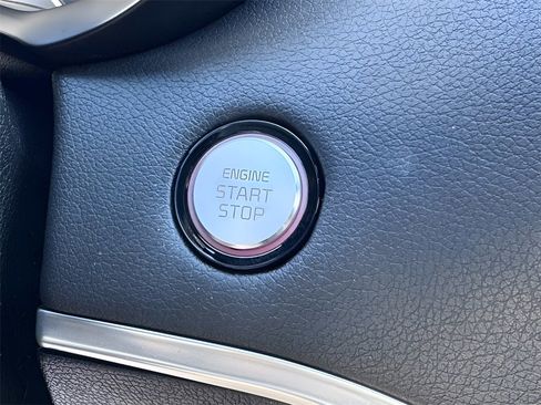 Used 2021 Kia Stinger GT image 18