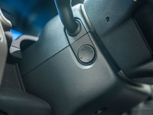 Certified 2022 Ford F250 Lariat w/ Black Appearance Package image 53