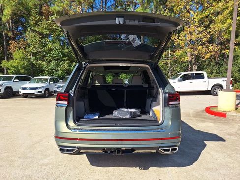 New 2026 Volkswagen Atlas SEL Premium R-Line image 28