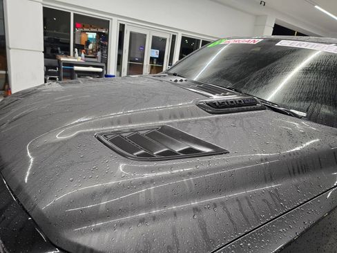 Used 2022 RAM 1500 Laramie AWD/4WD image 10