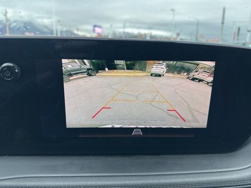 Used 2024 Buick Encore GX Sport Touring image 18