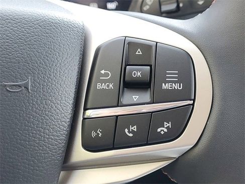 New 2025 Ford Explorer Active w/ Active Comfort Package image 19
