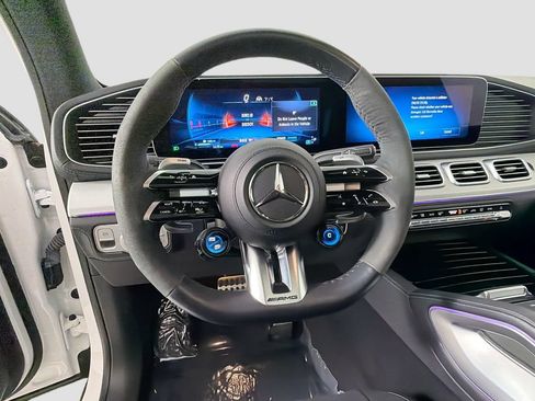 Used 2024 Mercedes-Benz GLE 53 AMG 4MATIC image 11
