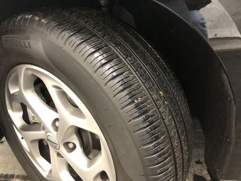 Certified 2024 Chrysler Pacifica Limited w/ Trailer Tow Group image 27