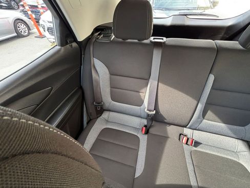 Used 2025 Chevrolet TrailBlazer LT image 39