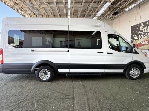 Used 2021 Ford Transit 350 XLT image 34