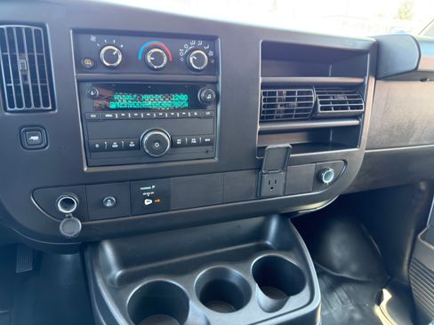 Used 2024 GMC Savana 2500 w/ Driver Convenience Package RWD image 29