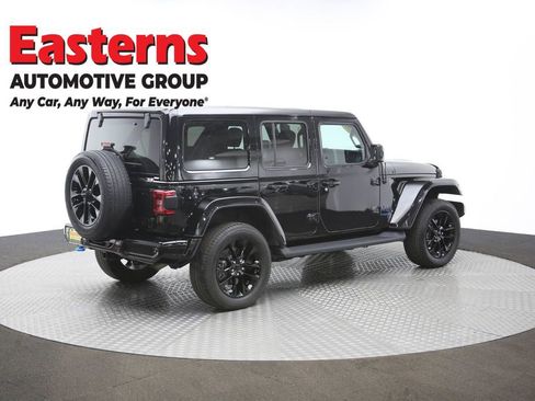 Used 2021 Jeep Wrangler Unlimited Sahara image 42