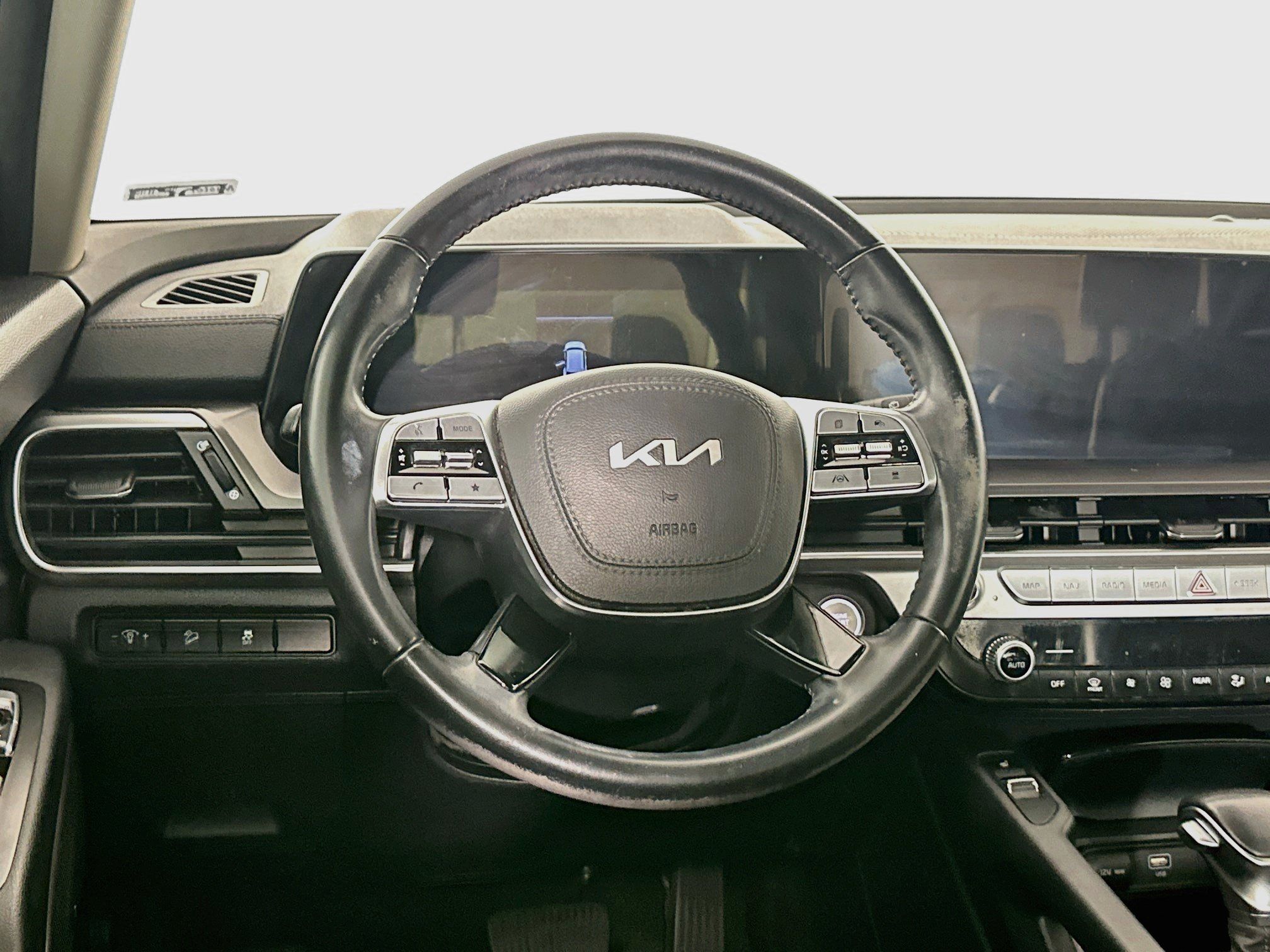 Used 2023 Kia Telluride S w/ S Sunroof Package FWD image 18