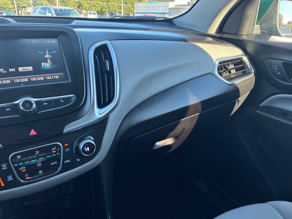 Used 2018 Chevrolet Equinox LT AWD/4WD image 18
