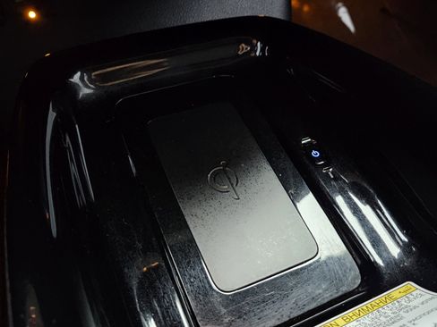 Used 2017 Toyota Prius Four image 35