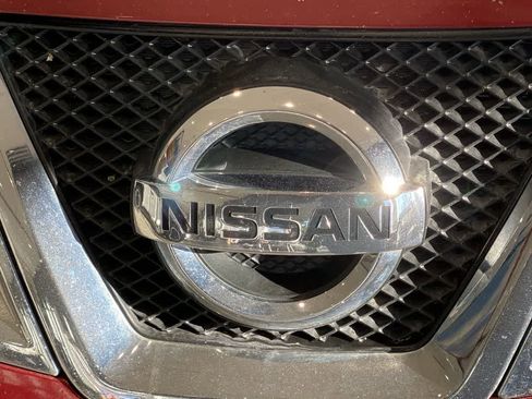 Used 2015 Nissan Rogue S w/ Convenience Package image 10