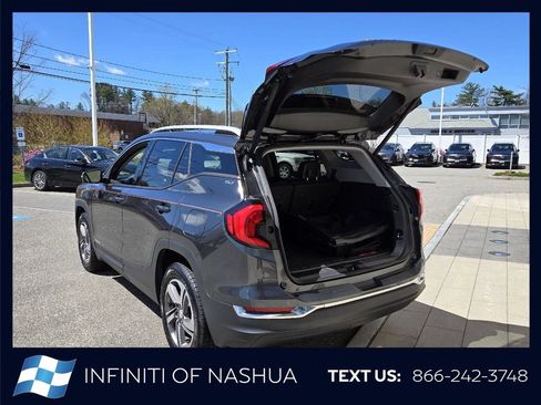 Used 2019 GMC Terrain SLT w/ Preferred Package AWD/4WD image 19