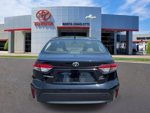 Used 2026 Toyota Corolla LE FWD image 6