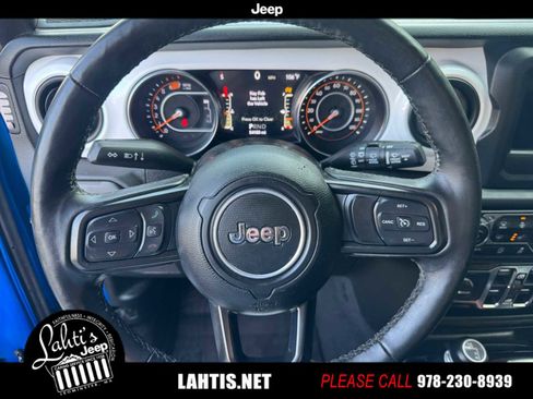 Certified 2021 Jeep Wrangler Islander image 27