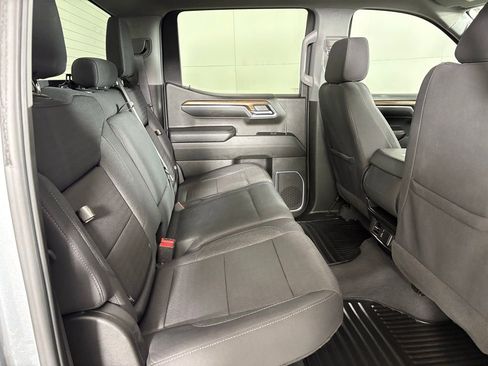 Used 2023 Chevrolet Silverado 1500 LT image 19