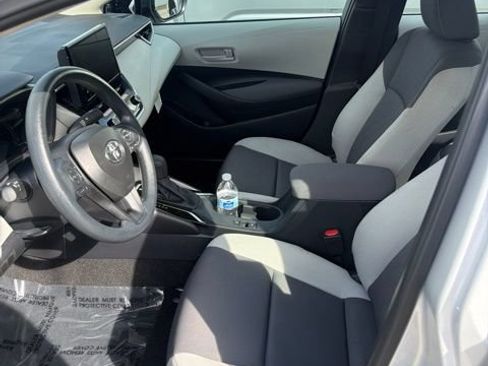 Used 2026 Toyota Corolla LE FWD image 18