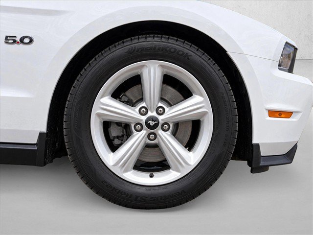 Used 2011 Ford Mustang GT Premium w/ Brembo Brake Pkg RWD image 15
