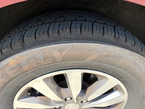 Used 2020 Chrysler Pacifica Touring-L Plus w/ Advanced Safetytec Group FWD image 51