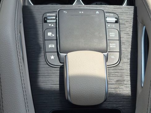 Used 2023 Mercedes-Benz GLE 450 4MATIC image 19