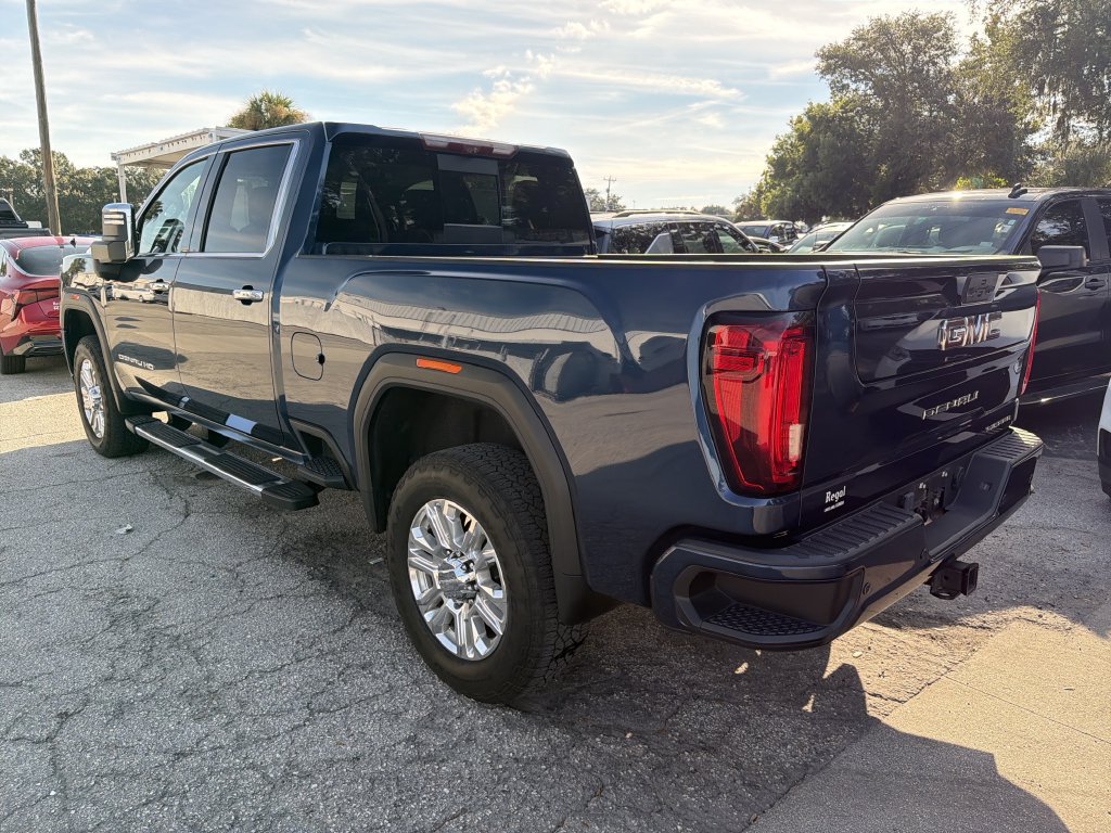Used 2020 GMC Sierra 2500 Denali w/ Denali Ultimate Package AWD/4WD image 5