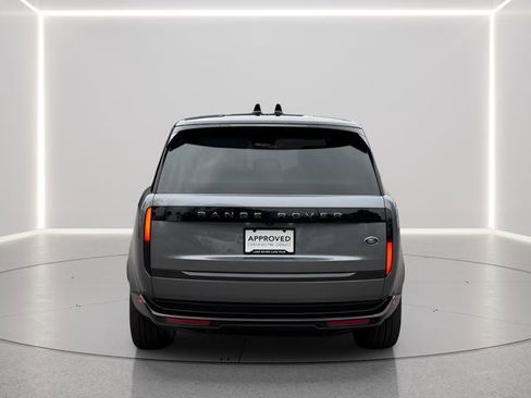 Certified 2023 Land Rover Range Rover SE image 4