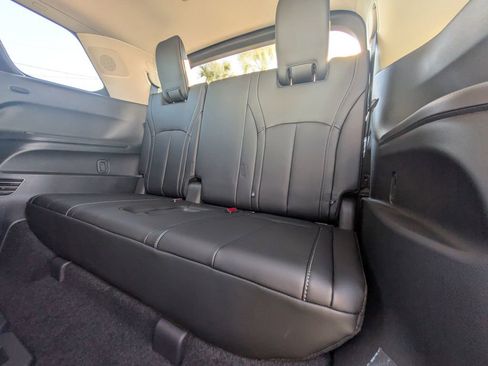 New 2026 INFINITI QX60 Luxe w/ Cargo Package image 14