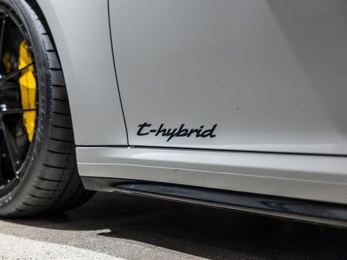 Certified 2025 Porsche 911 Carrera 4 GTS AWD/4WD image 24