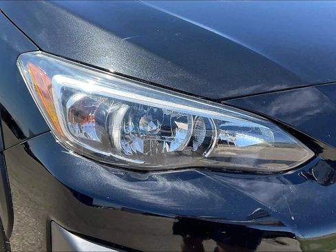 Used 2021 Subaru Crosstrek 2.5i Sport AWD/4WD image 35