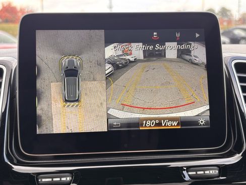 Used 2018 Mercedes-Benz C 300 Sedan image 30