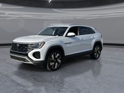 New 2026 Volkswagen Atlas Cross Sport SE FWD image 3