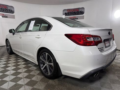 Used 2019 Subaru Legacy 2.5i Limited w/ Popular Package #2A image 7