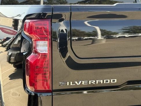 Used 2024 Chevrolet Silverado 1500 Custom RWD image 6