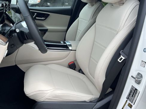 New 2026 Mercedes-Benz GLC 300 4MATIC image 18