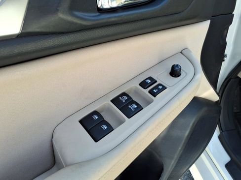 Used 2019 Subaru Legacy 2.5i Premium image 13