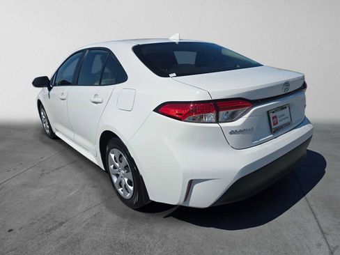 Certified 2026 Toyota Corolla LE FWD image 5