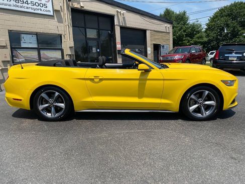 Used 2015 Ford Mustang Convertible w/ Equipment Group 051A RWD image 2